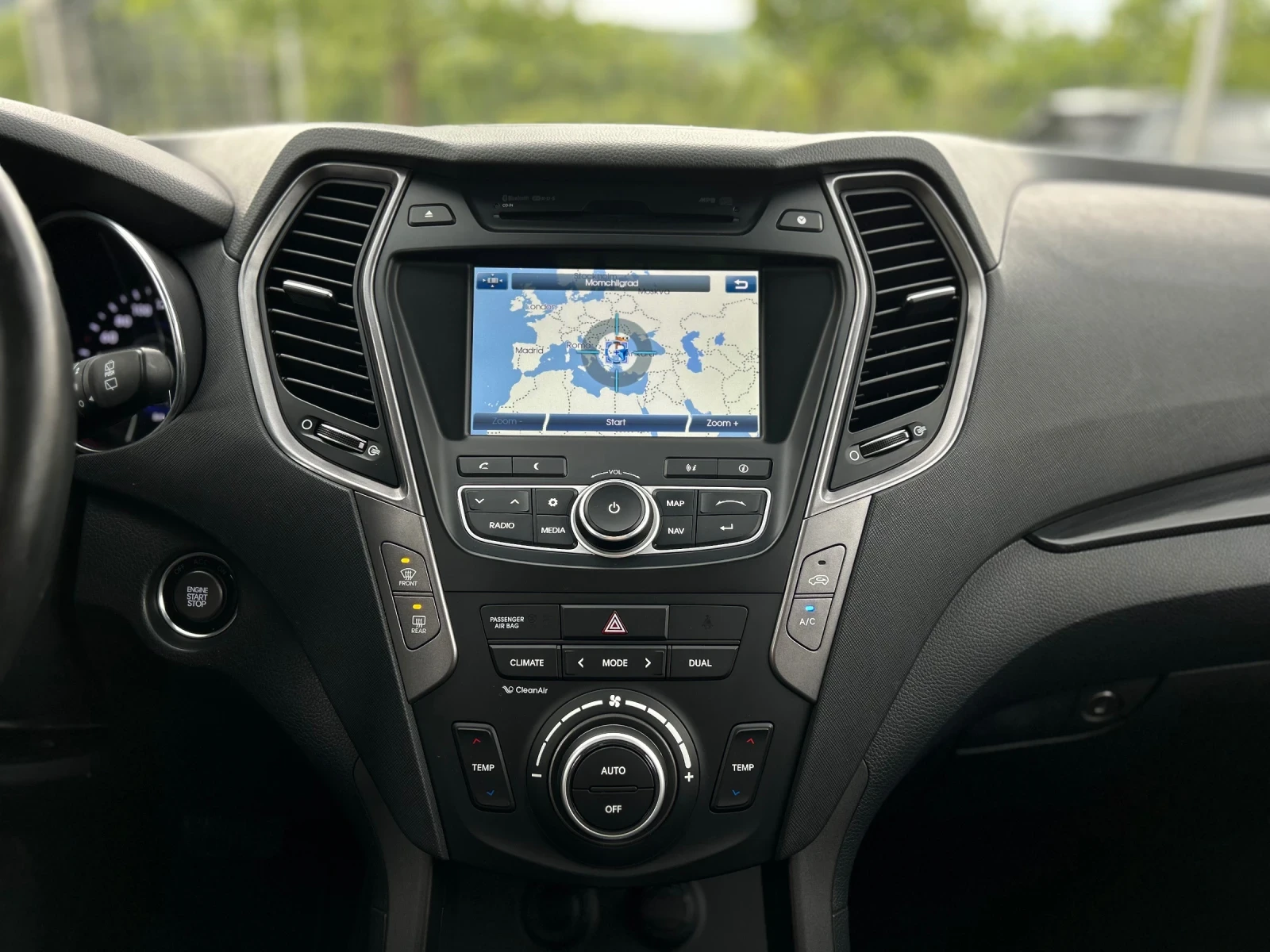 Hyundai Santa fe 2.2CRDI 4WD PREMIUM XENON LED PANO KAMERA NAVI - изображение 8