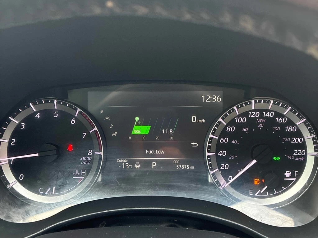 Toyota Highlander * AWD * CARFAX * БЕЗ ПЪРВОНАЧАЛНА ВНОСКА - изображение 8