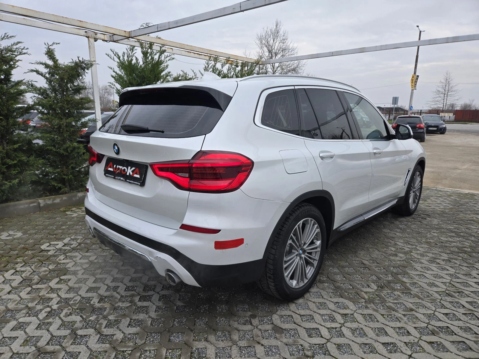 BMW X3 2.0i-184кс= 4X4= LUXURY LINE= PANO= KEYLESS= HISTO - изображение 3