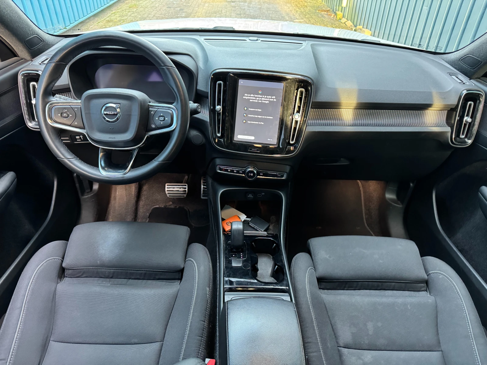Volvo XC40 P6 Plus, снимка 5 - Автомобили и джипове - 54549472