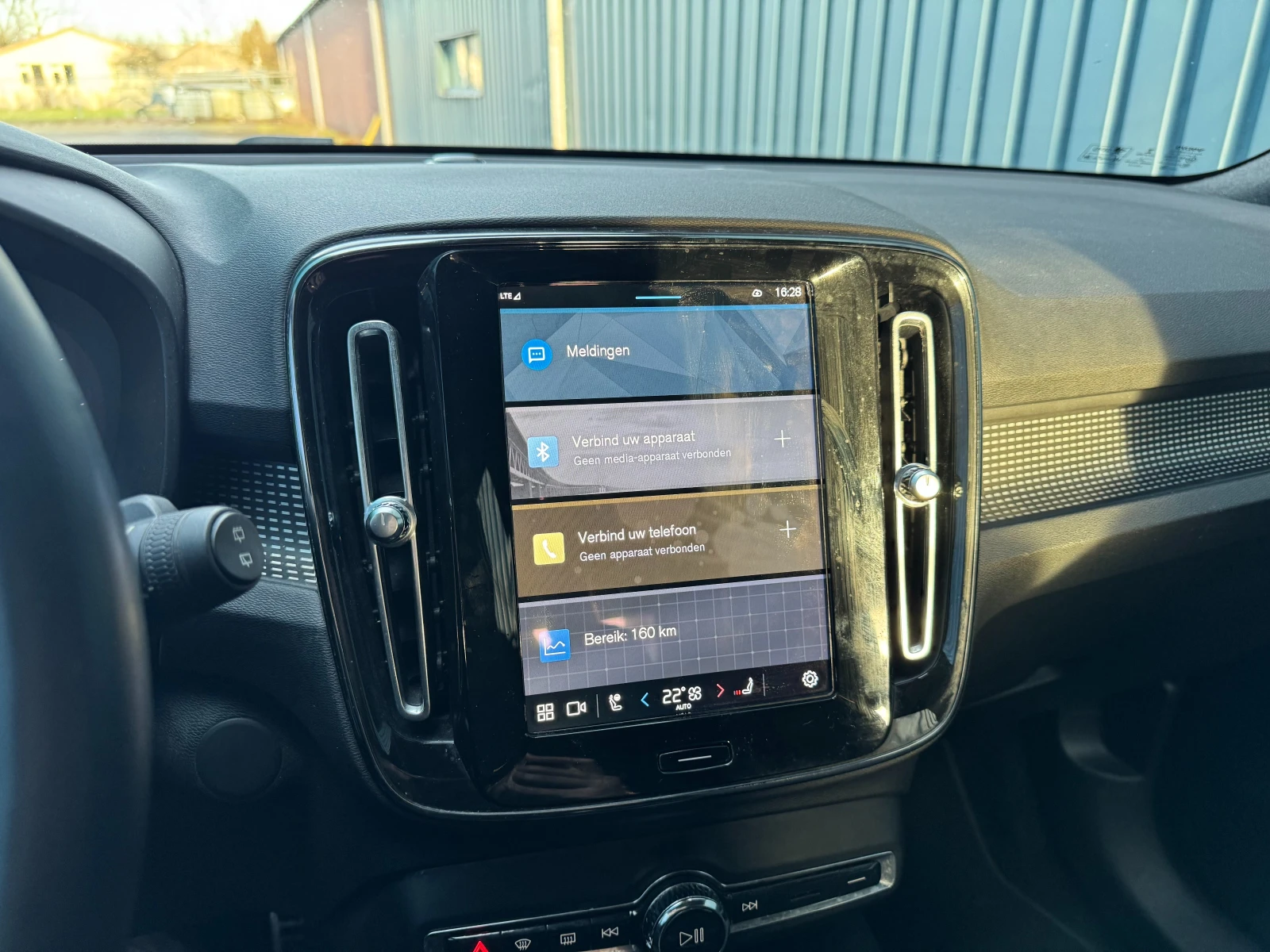 Volvo XC40 P6 Plus, снимка 11 - Автомобили и джипове - 54549472
