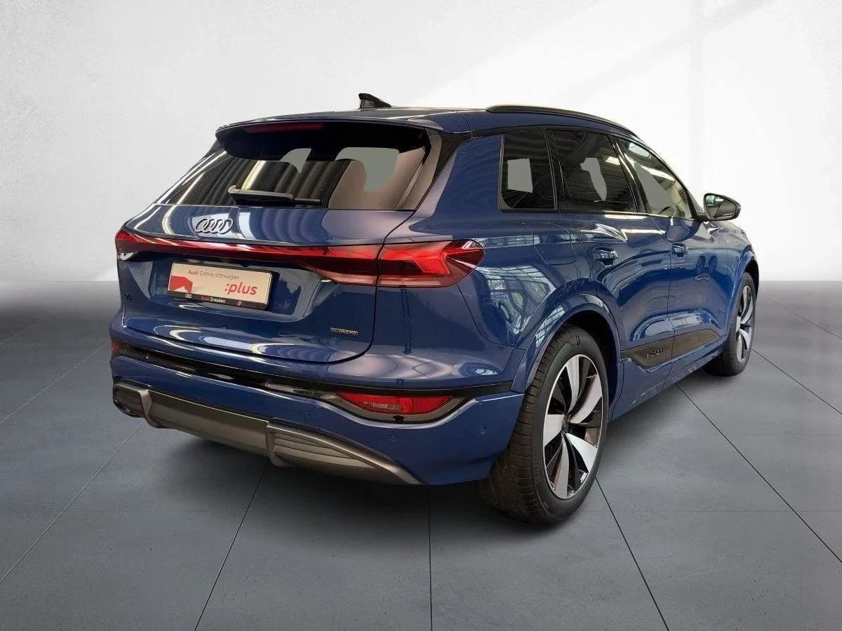 Audi Q6 Quattro 2xS-Line DISTR Matrix 360 Winter Pack+ K-L, снимка 3 - Автомобили и джипове - 56277984