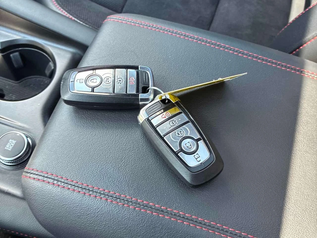 Ford Explorer * ST * АВТОКРЕДИТ БЕЗ ПЪРВОНАЧАЛНА ВНОСКА* , снимка 10 - Автомобили и джипове - 55078310