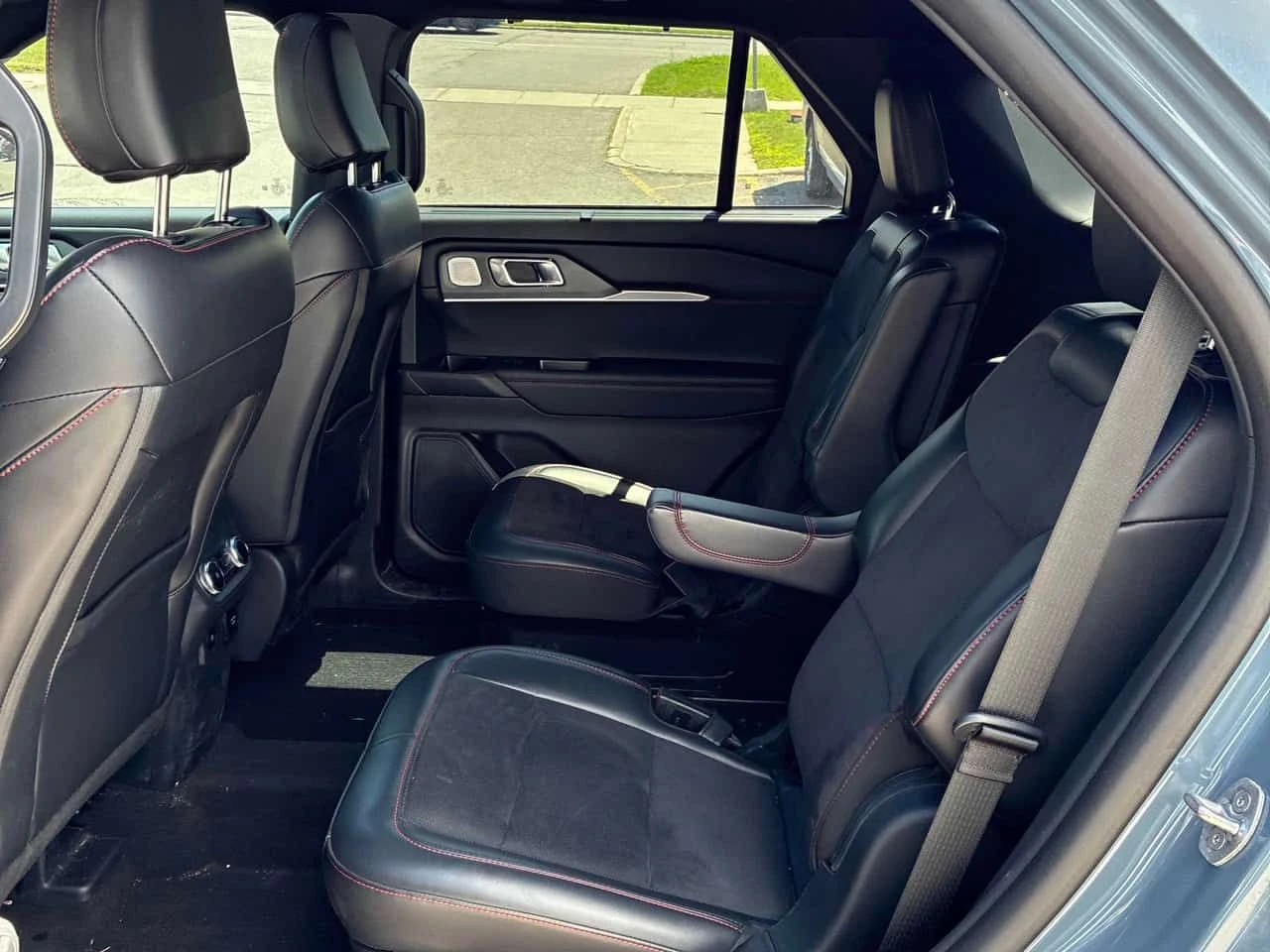 Ford Explorer * ST * АВТОКРЕДИТ БЕЗ ПЪРВОНАЧАЛНА ВНОСКА* , снимка 17 - Автомобили и джипове - 55078310