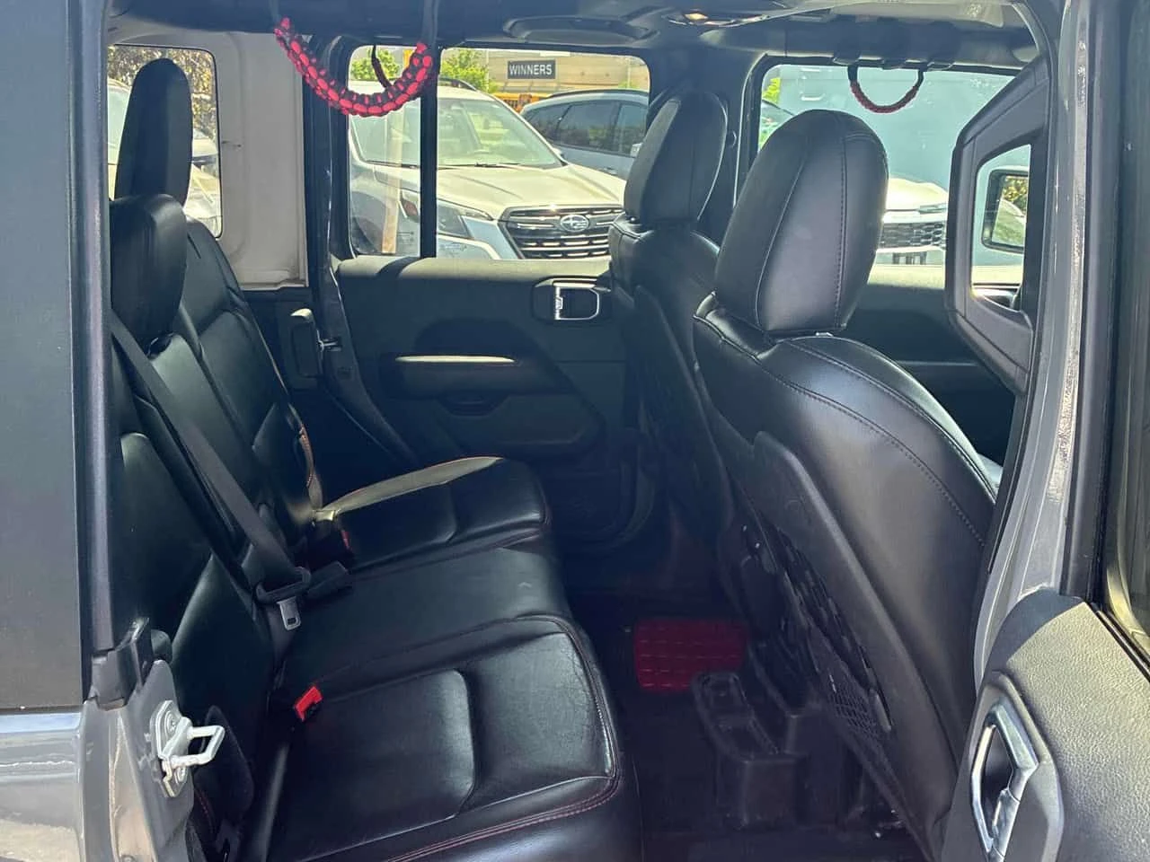 Jeep Wrangler * Unlimited Rubicon * CARFAX * ЦЕНА ДО БГ, снимка 13 - Автомобили и джипове - 55082554