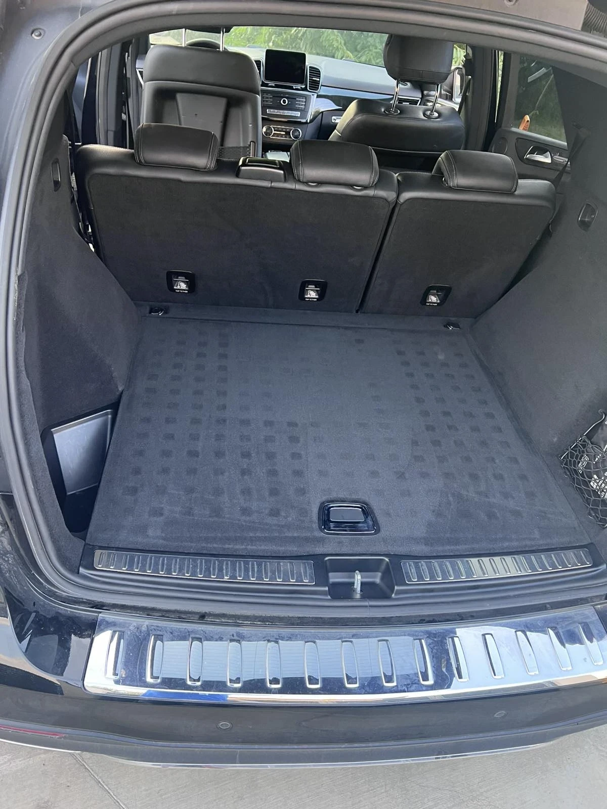 Mercedes-Benz GLE 400 Mercedes-Benz GLE 400 4MATIC/333HP/AMG/PANO/H&K/, снимка 7 - Автомобили и джипове - 55425176