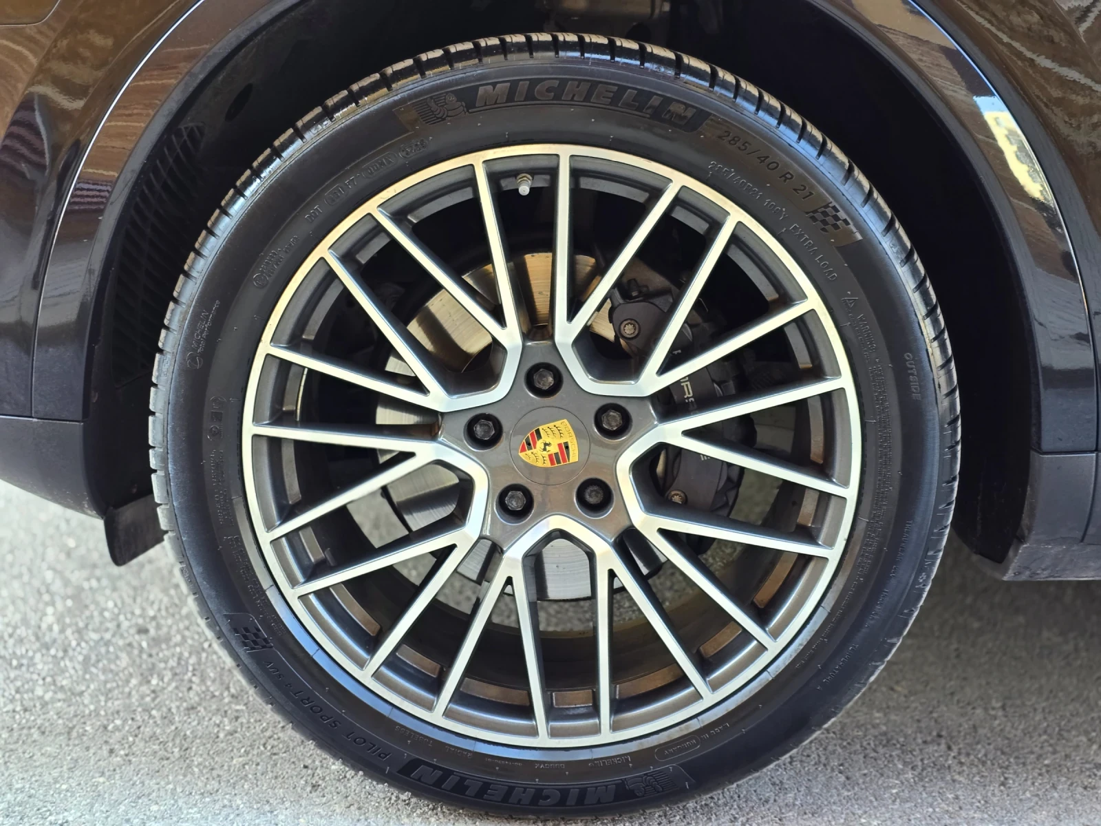 Porsche Cayenne E-Hybrid , снимка 7 - Автомобили и джипове - 55546310