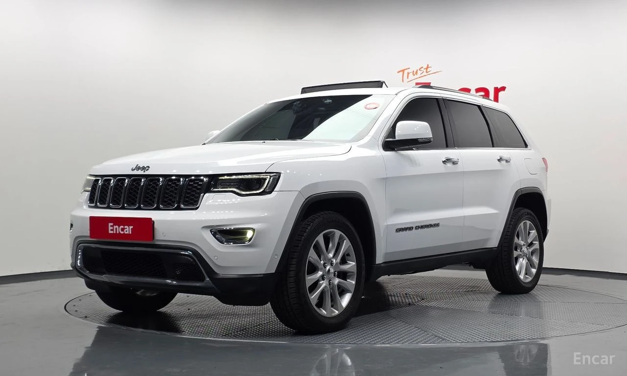 Jeep Grand cherokee 3.6 LIMITED* ПОДГРЕВ* ОБДУХВАНЕ* ПАНОРАМА* КАМЕРА*