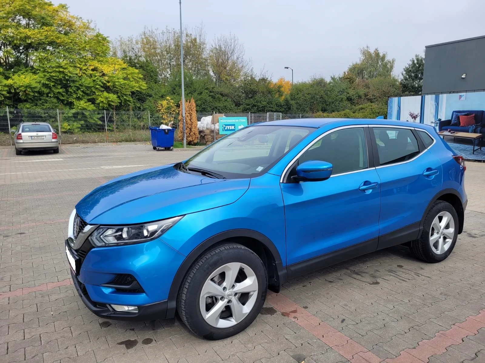 Nissan Qashqai 1.5TDI, снимка 5 - Автомобили и джипове - 55990992