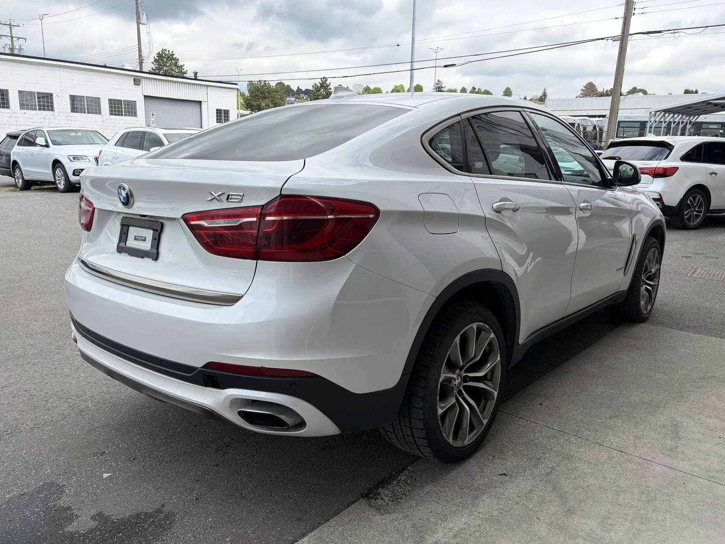 BMW X6, снимка 5 - Автомобили и джипове - 56115412