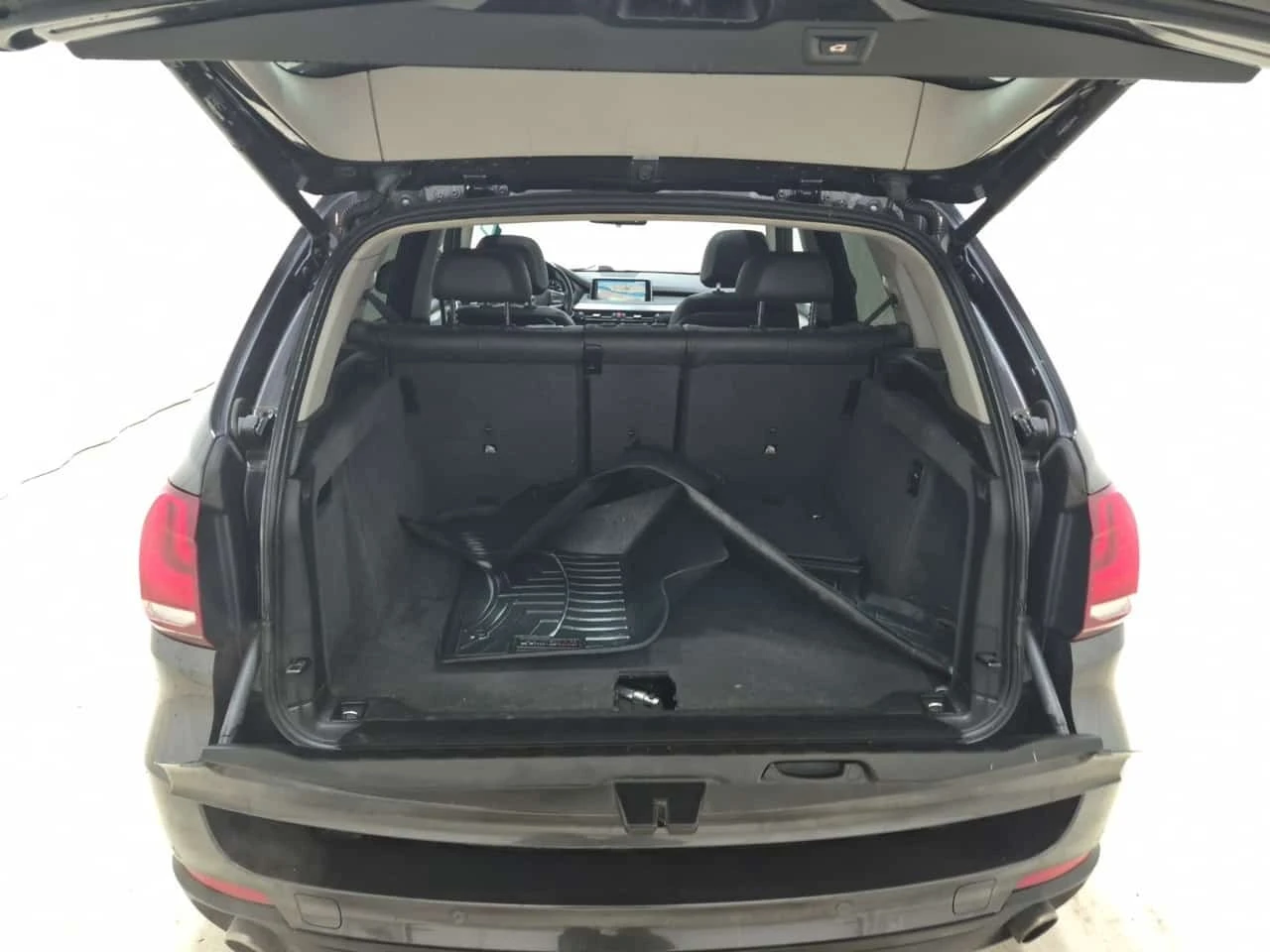 BMW X5 М ПАКЕТ/XDRIVE35I/ПОДГРЕВ/ПАНО/CARFAX , снимка 14 - Автомобили и джипове - 56300131