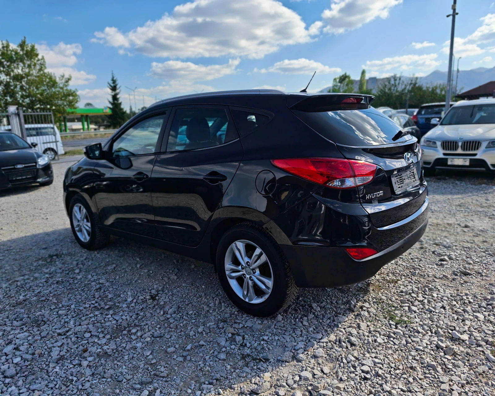 Hyundai IX35 1.7 дизел Италия, снимка 8 - Автомобили и джипове - 56315354