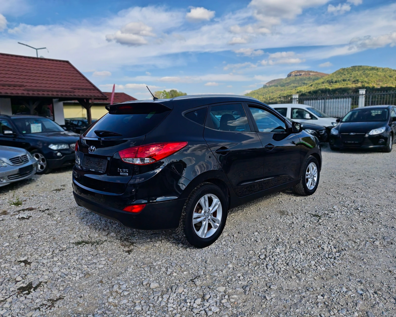 Hyundai IX35 1.7 дизел Италия, снимка 5 - Автомобили и джипове - 56315354