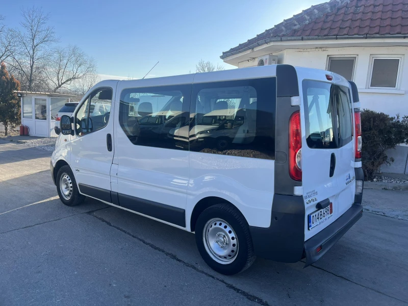 Opel Vivaro 9местен, снимка 6 - Бусове и автобуси - 48601852