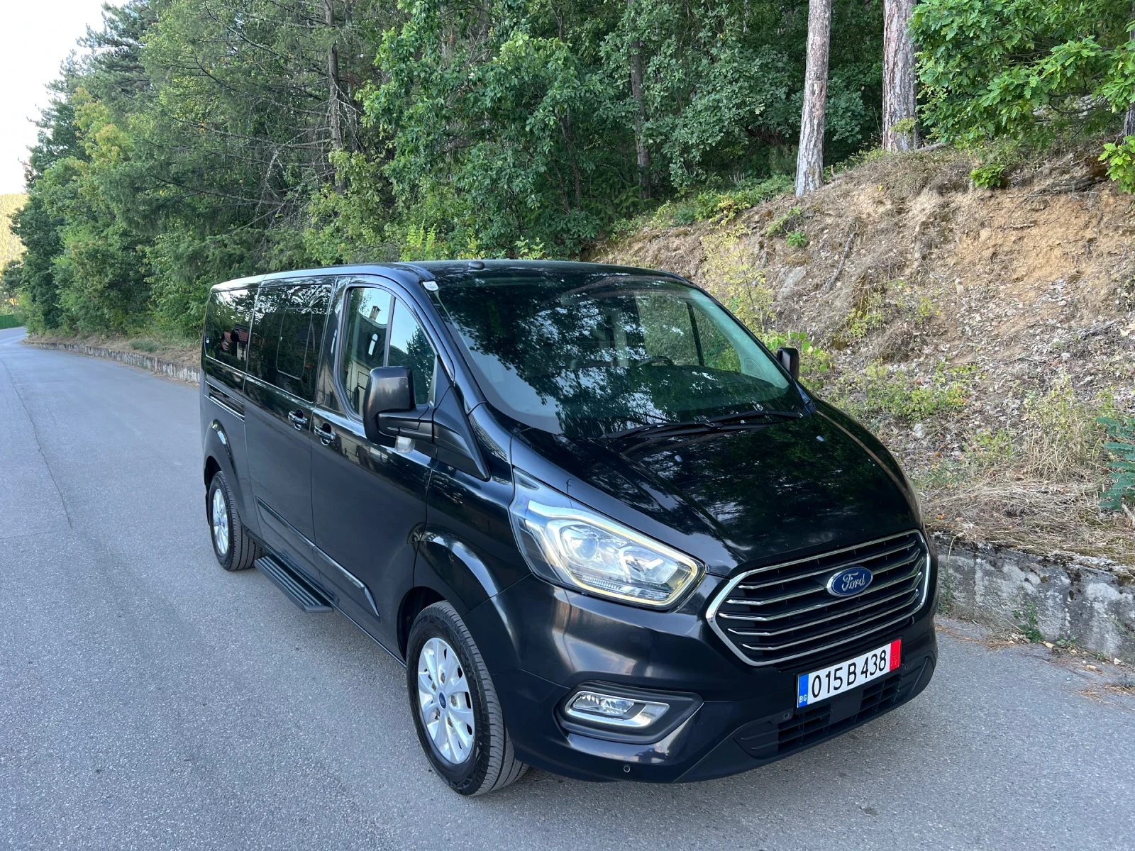 Ford Tourneo Titanium Автоматик L2 9местен