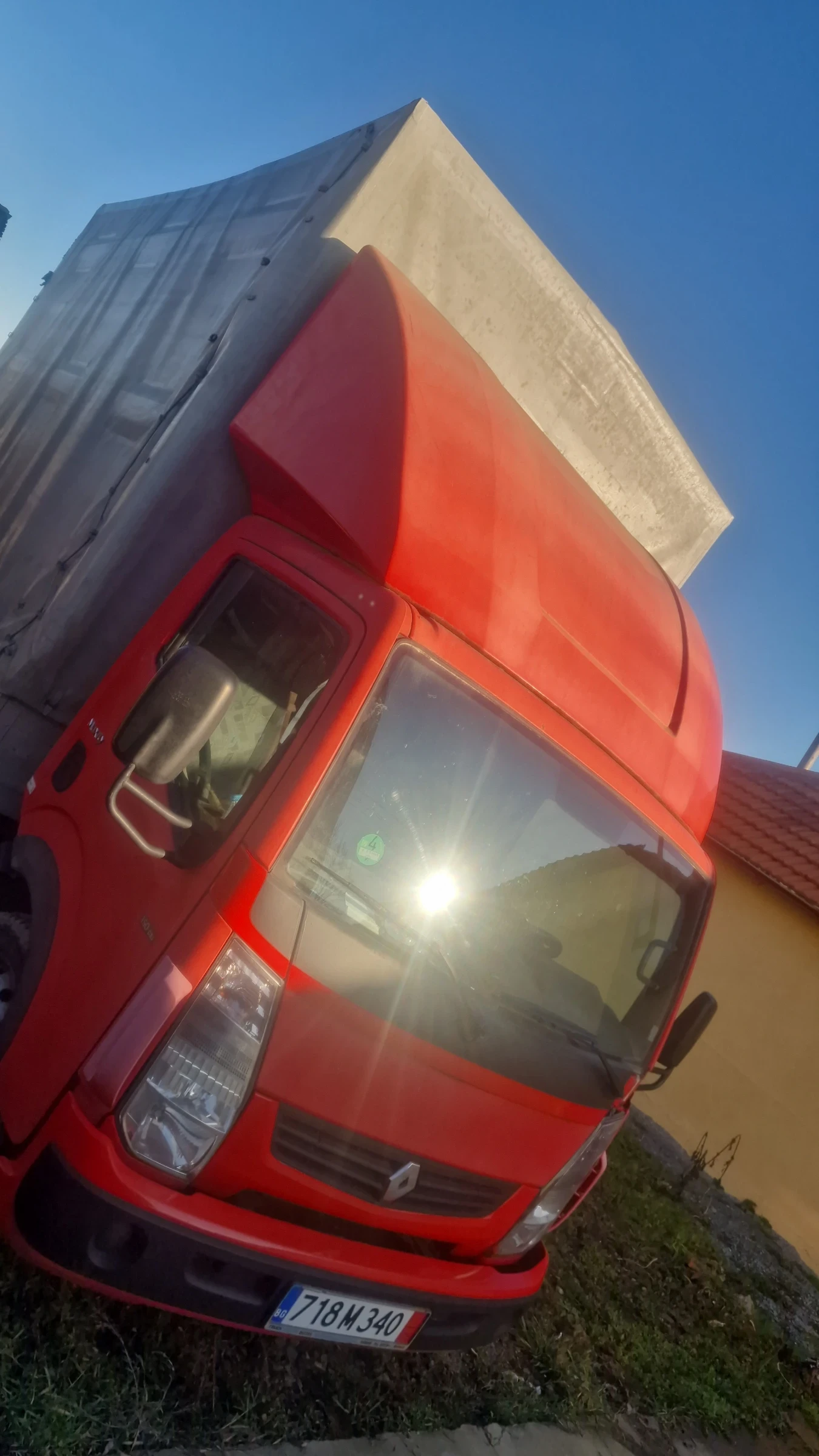 Renault Maxity Падащ борд - изображение 2