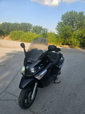  Piaggio XEvo
