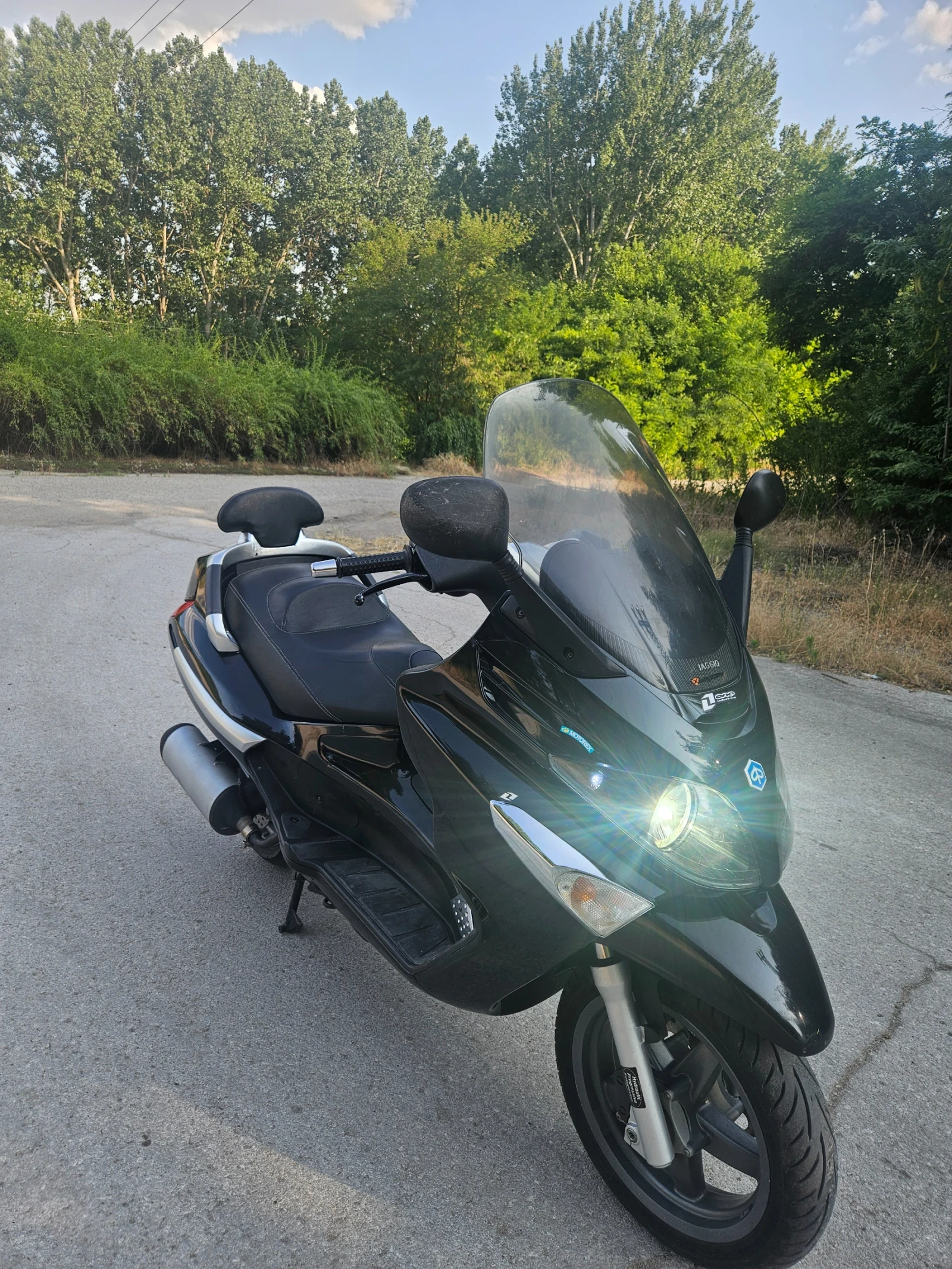 Piaggio XEvo  - изображение 5