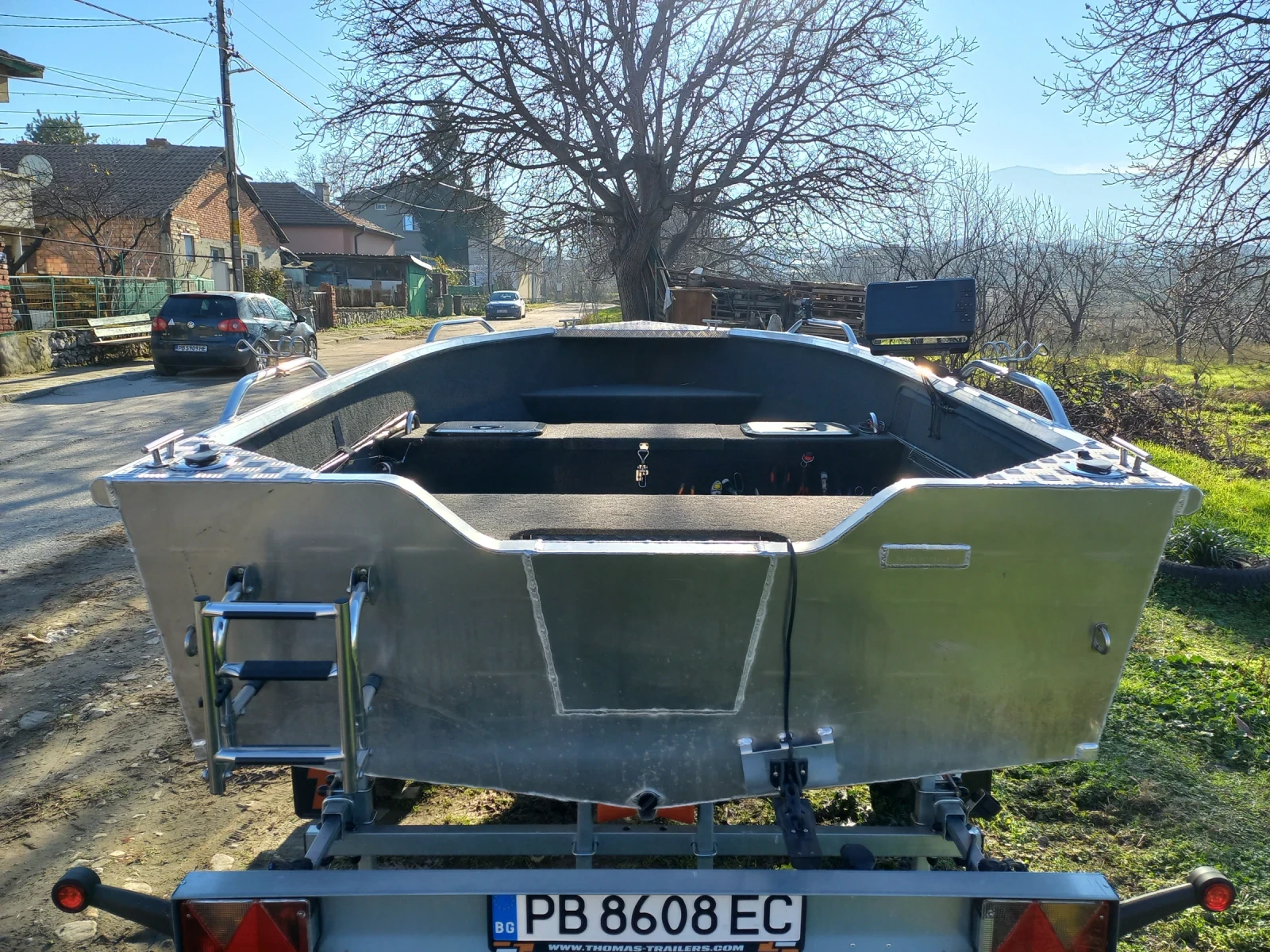 Лодка Bavaria BREMA 370V , снимка 8 - Воден транспорт - 54818153