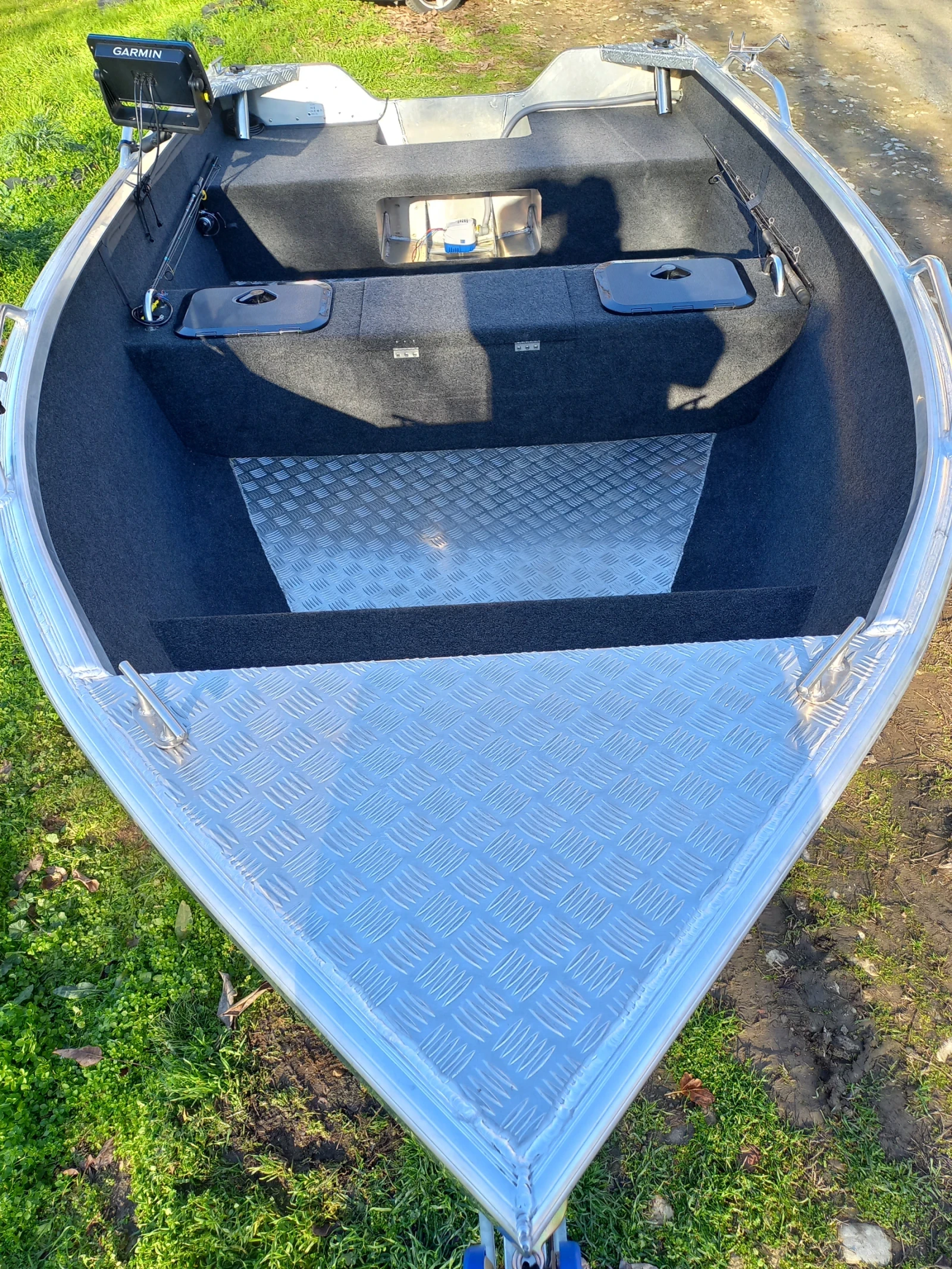 Лодка Bavaria BREMA 370V , снимка 13 - Воден транспорт - 54818153