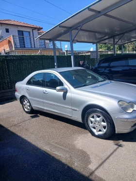 Mercedes-Benz C 220, снимка 2