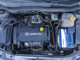 Opel Astra 1.6 бензин Автомат, снимка 14 - Автомобили и джипове - 45194825