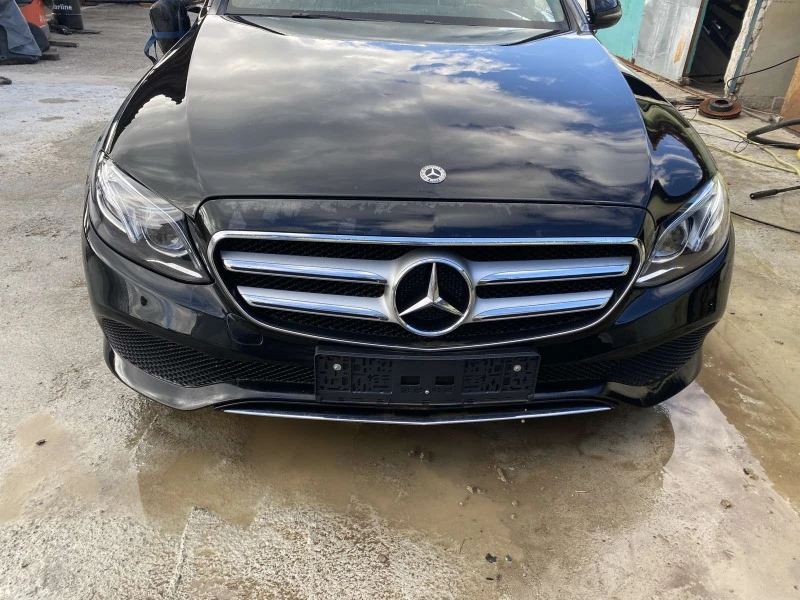 Mercedes-Benz E 220 CDI, снимка 1 - Автомобили и джипове - 43167165