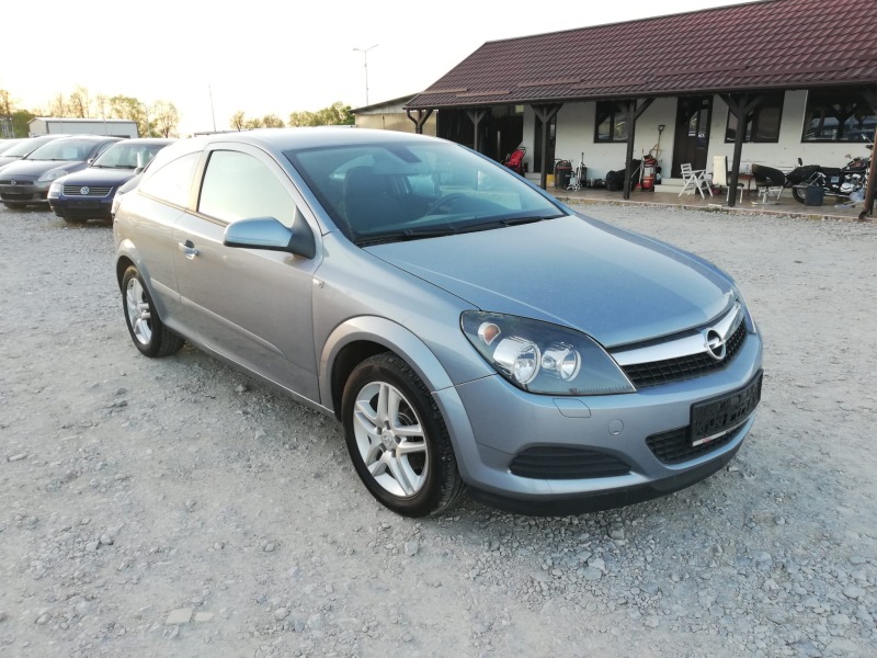 Opel Astra 1.6 бензин Автомат, снимка 3 - Автомобили и джипове - 45194825