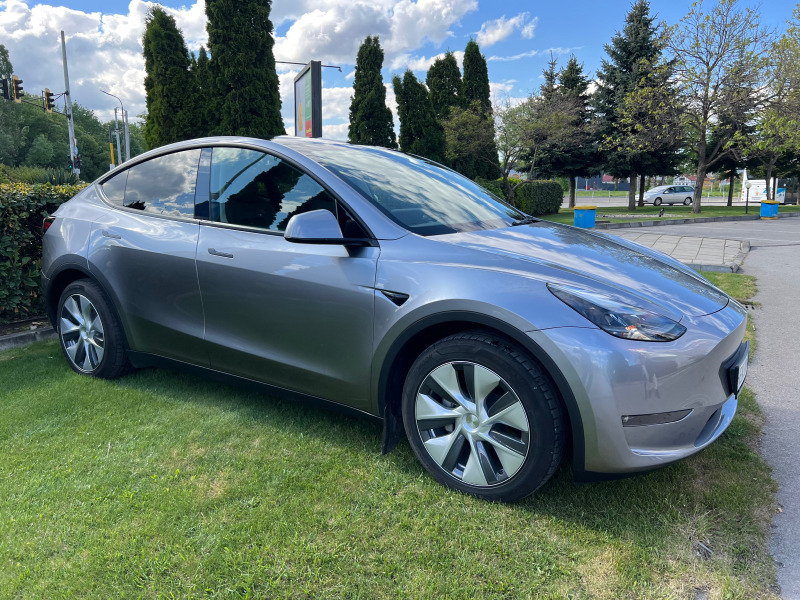 Tesla Model Y Long range 4x4 ДОГОВАРЯНЕ, снимка 1 - Автомобили и джипове - 46091338