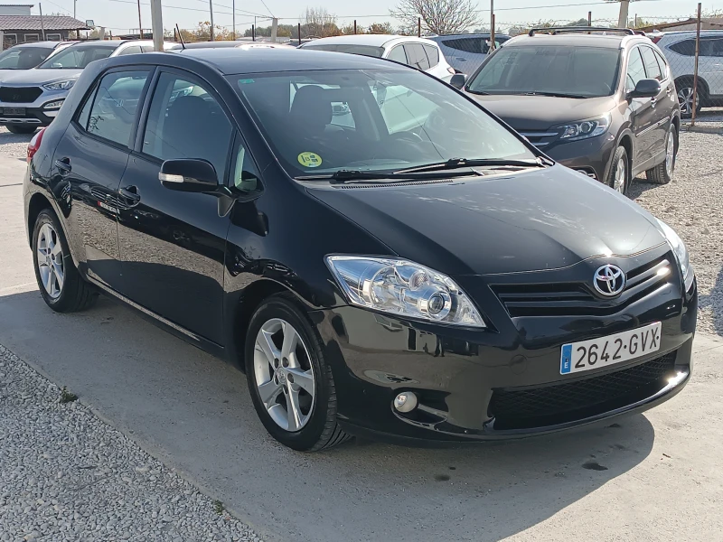 Toyota Auris 2, 0 d, снимка 3 - Автомобили и джипове - 47783268