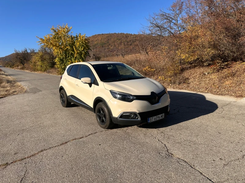 Renault Captur, снимка 1 - Автомобили и джипове - 48617690