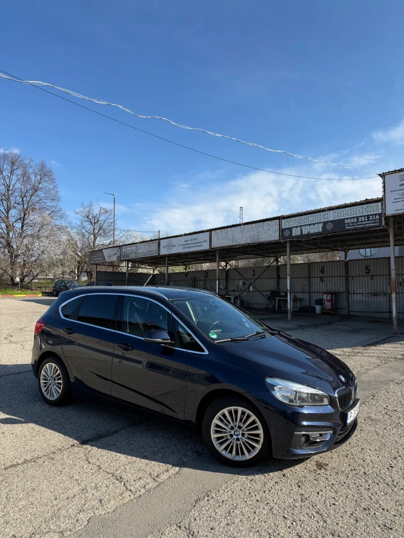 BMW 218 Active Tourer, снимка 2 - Автомобили и джипове - 49546346