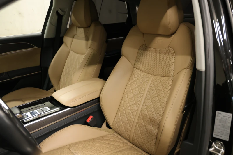 Audi A8 50TDI Long Quattro Sport Paket, снимка 7 - Автомобили и джипове - 51215660