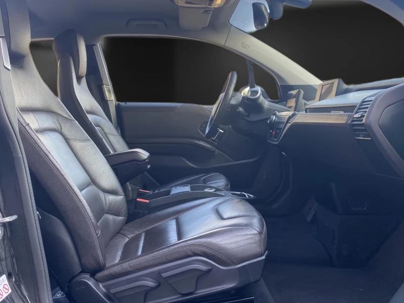 BMW i3 170HP/CAM/DAB/NAVI/LED/KLESS/VCONTROL/833f, снимка 11 - Автомобили и джипове - 52119935