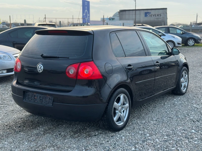 VW Golf GT-line 1.9 TDI 105hp 6 СКОРОСТИ НАВИ КЛИМАТРОНИК, снимка 6 - Автомобили и джипове - 52499618