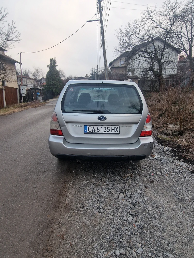 Subaru Forester, снимка 3 - Автомобили и джипове - 53223564