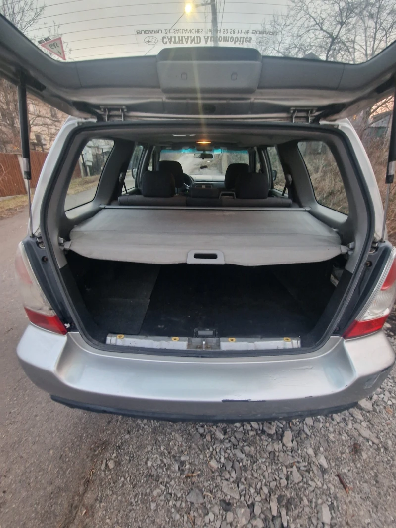 Subaru Forester, снимка 9 - Автомобили и джипове - 53223564