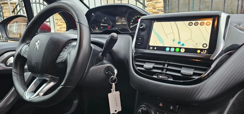 Peugeot 2008 VTI Active ! 123600km Безупречен, снимка 11 - Автомобили и джипове - 53298108