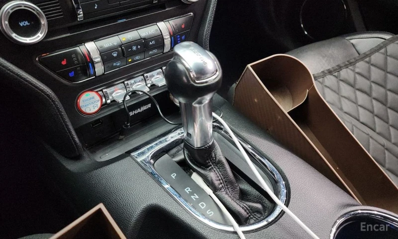 Ford Mustang, снимка 9 - Автомобили и джипове - 53455084