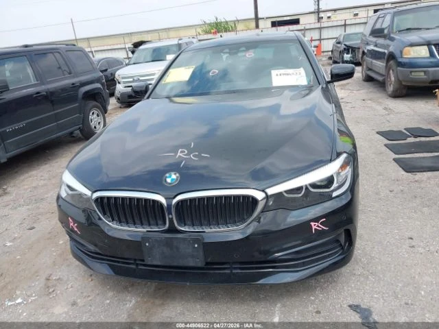 BMW 530 360CAMERA* HEAD-UP* , снимка 2 - Автомобили и джипове - 56397092