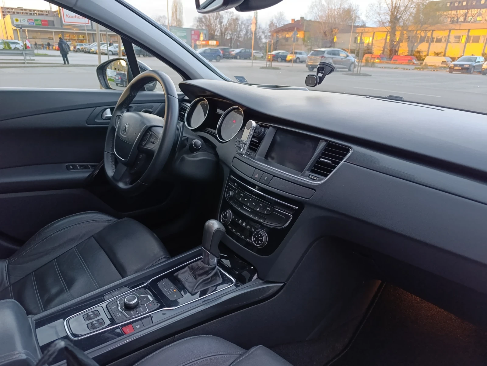Peugeot 508 2.0 HDI 163 к.с. - изображение 8