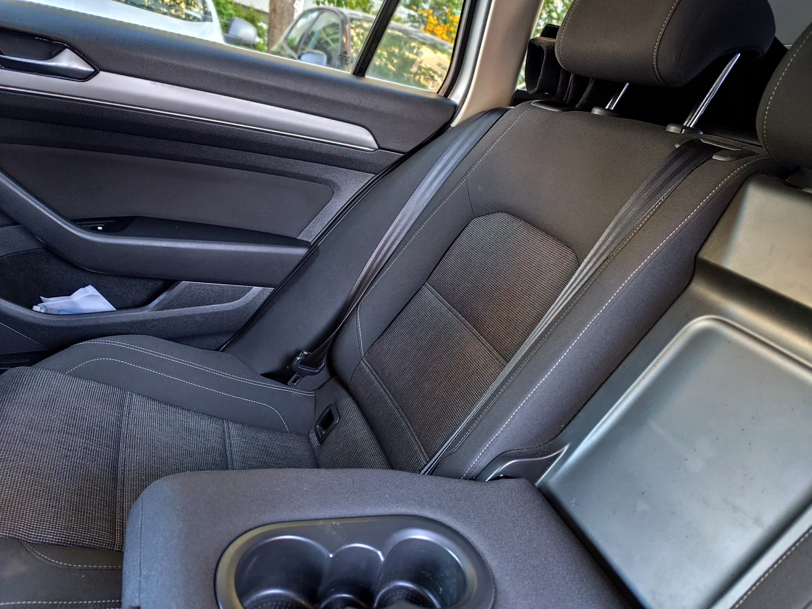 VW Passat B8 4motion 2.0TDI 190hp DSG | Mobile.bg   11