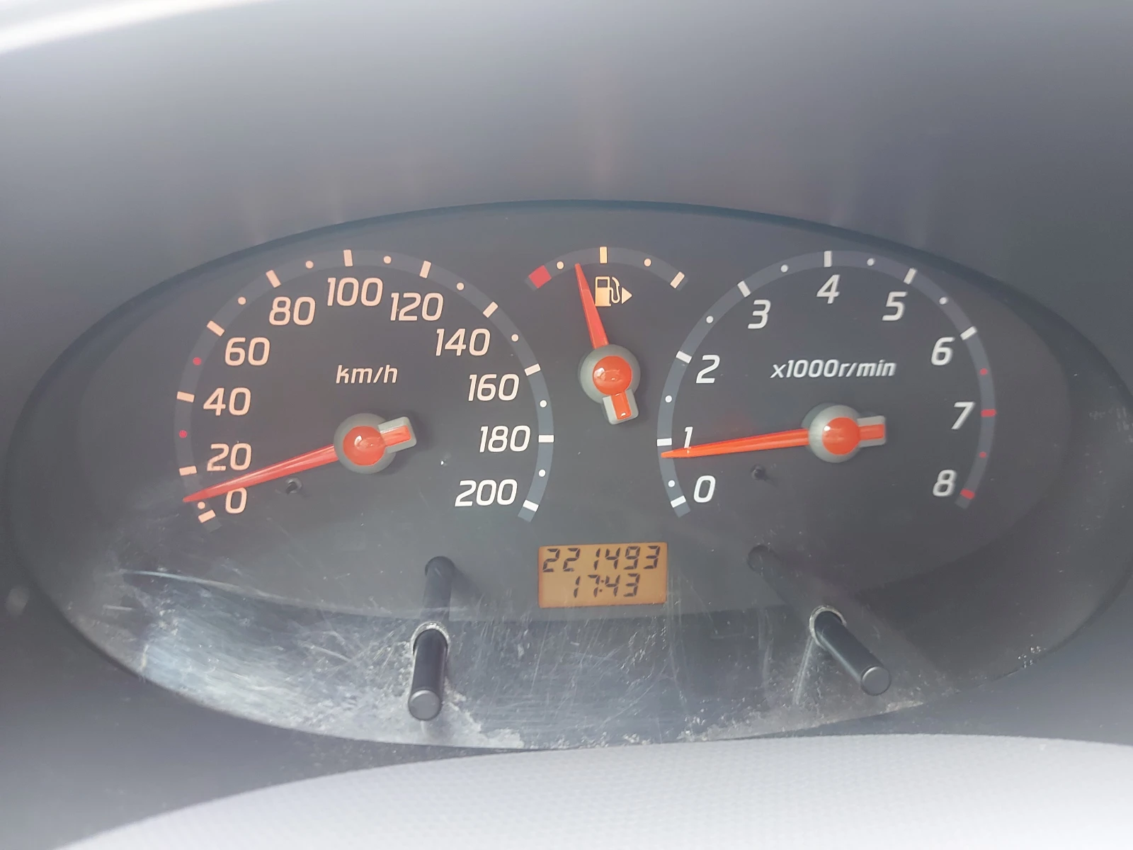 Nissan Micra  - изображение 3
