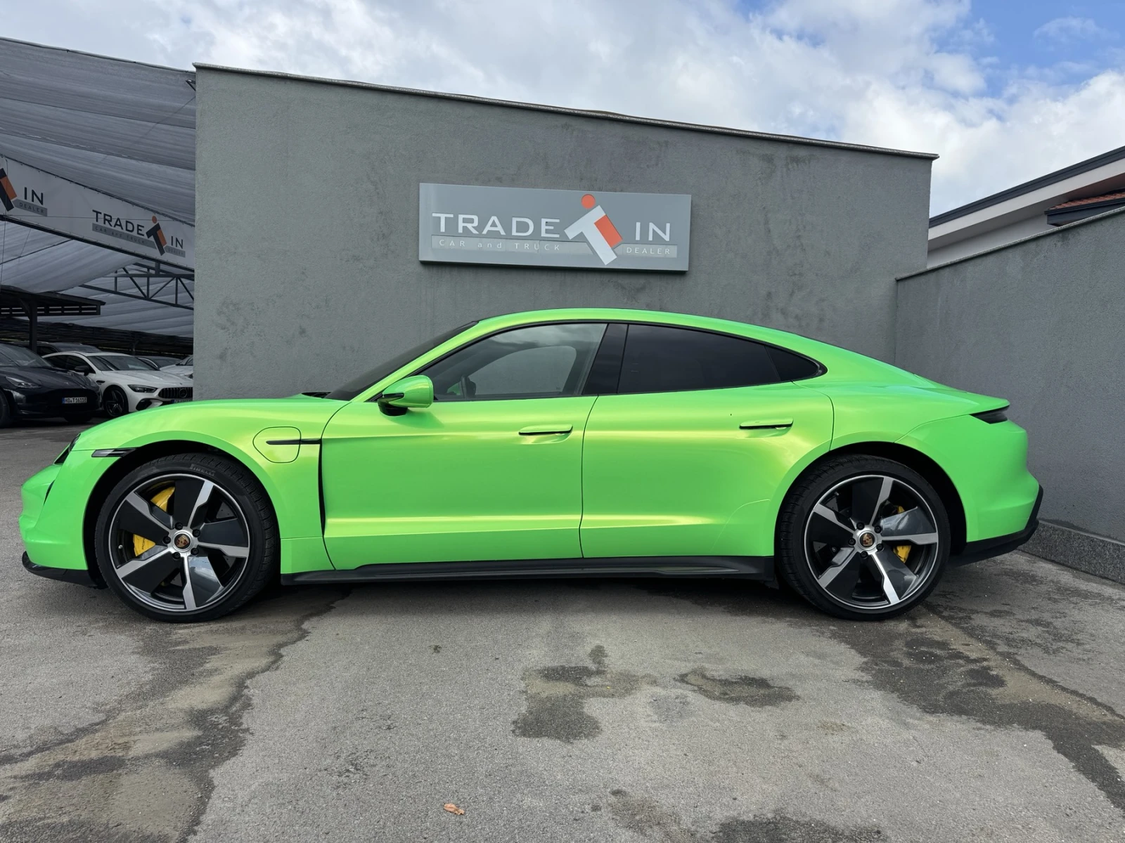 Porsche Taycan TURBO S - изображение 7