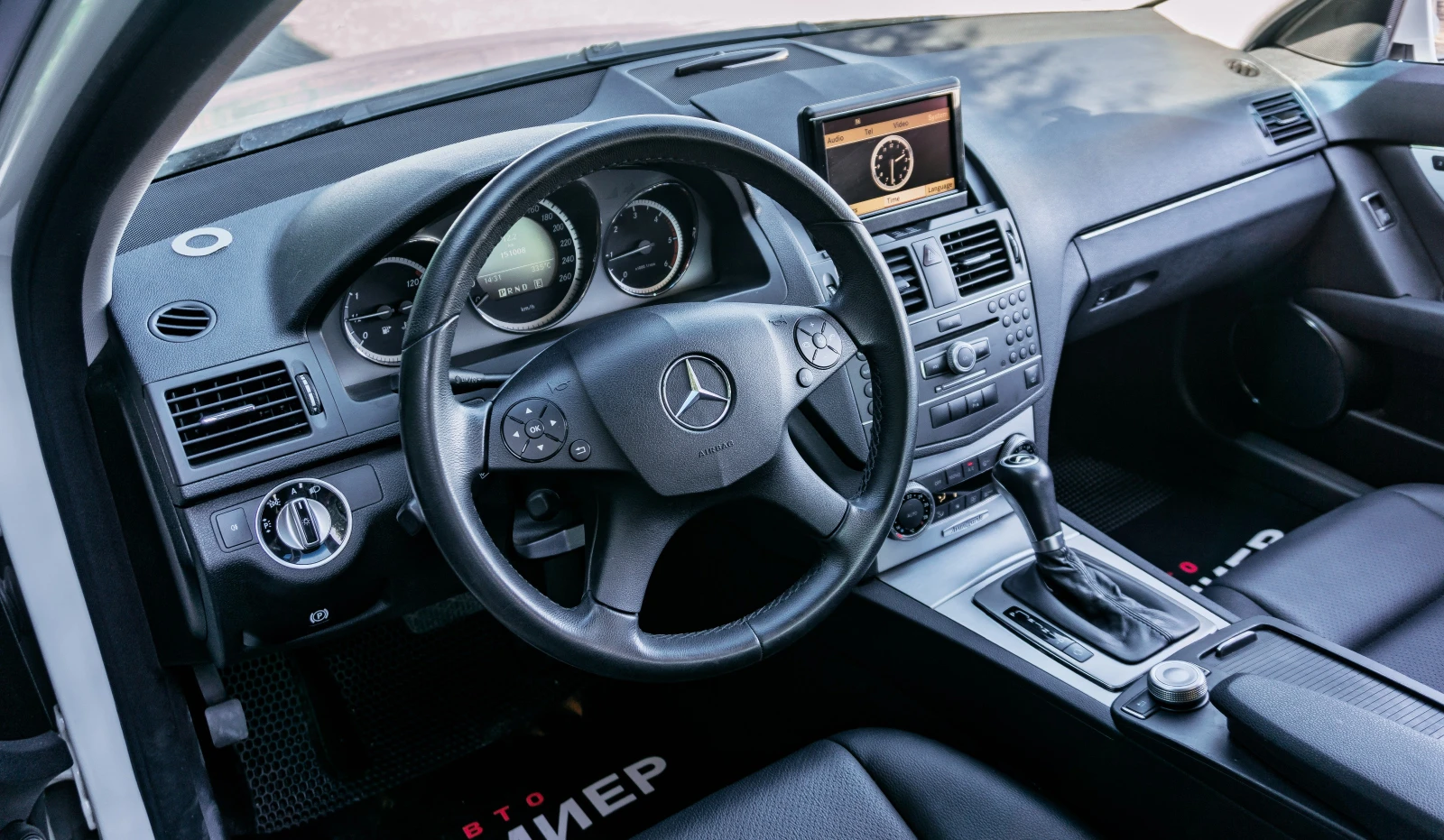 Mercedes-Benz C 220 C220CDI AMG -6МГАРАНЦИЯ-РЕАЛНИ КМ!ТОП СЪСТОЯНИЕ! - изображение 8