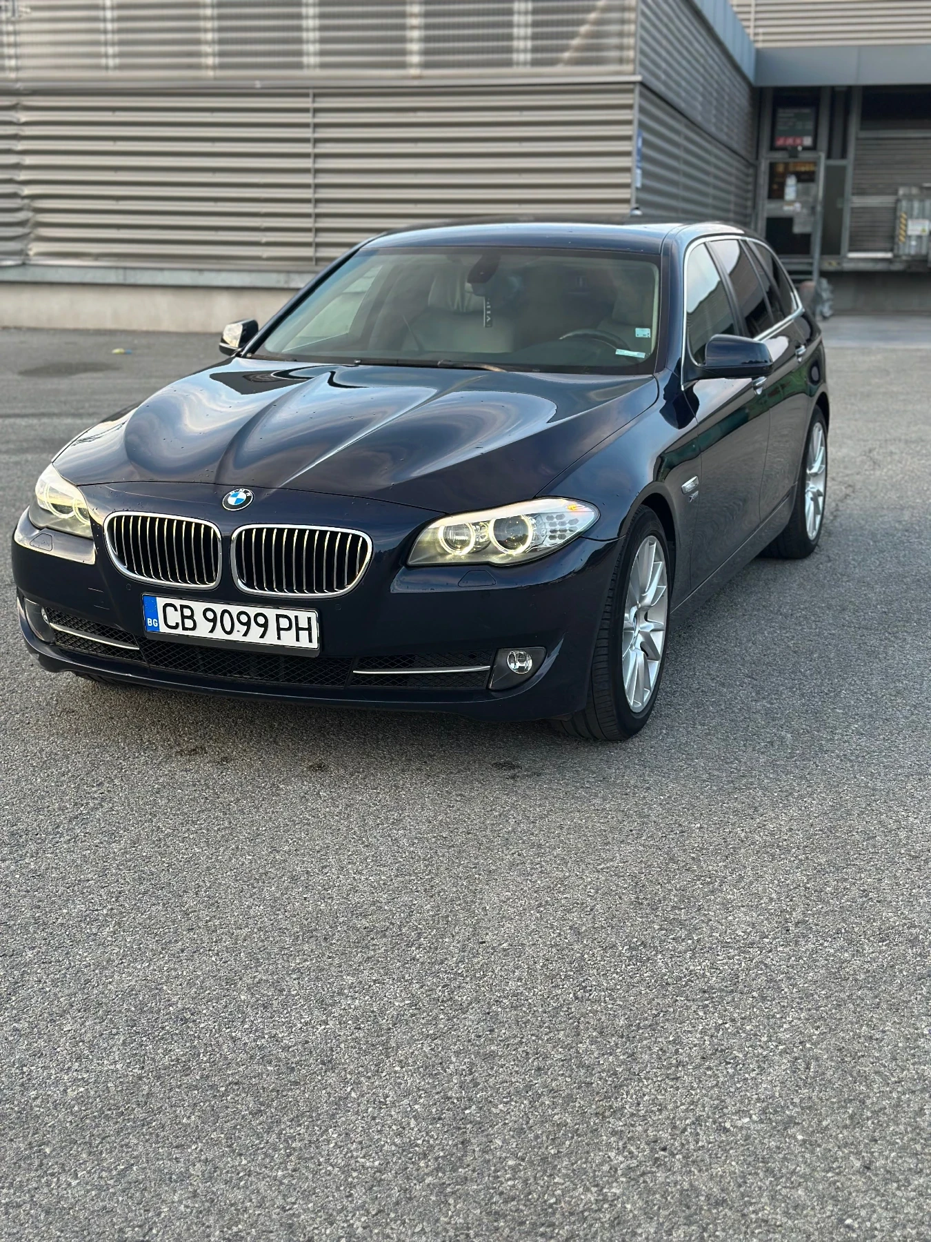 BMW 530 530 xDrive - изображение 2