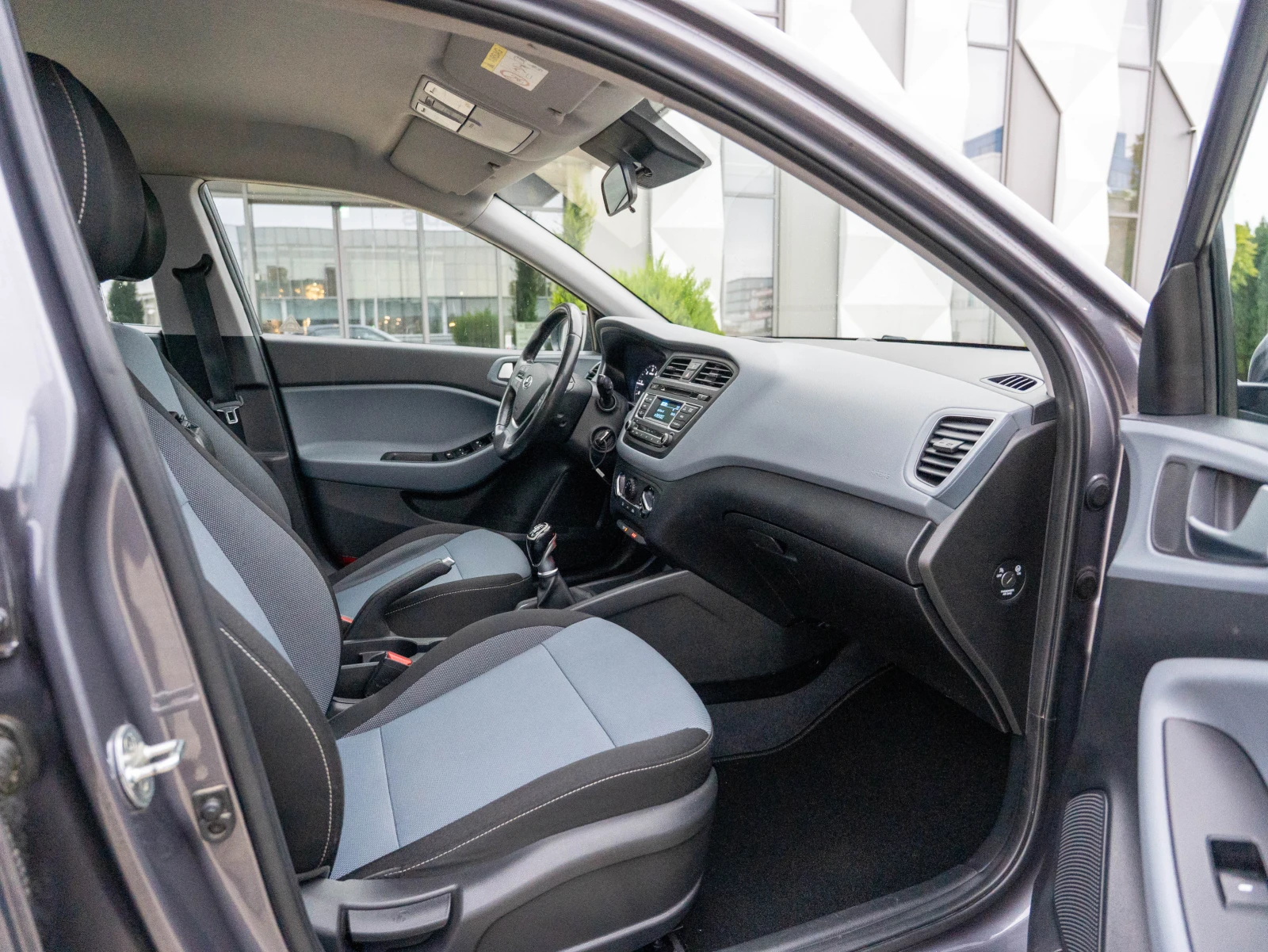 Hyundai I20 1.4 CRDI 90 к.с. Lane Assist  Facelift | Mobile.bg — изображение 11