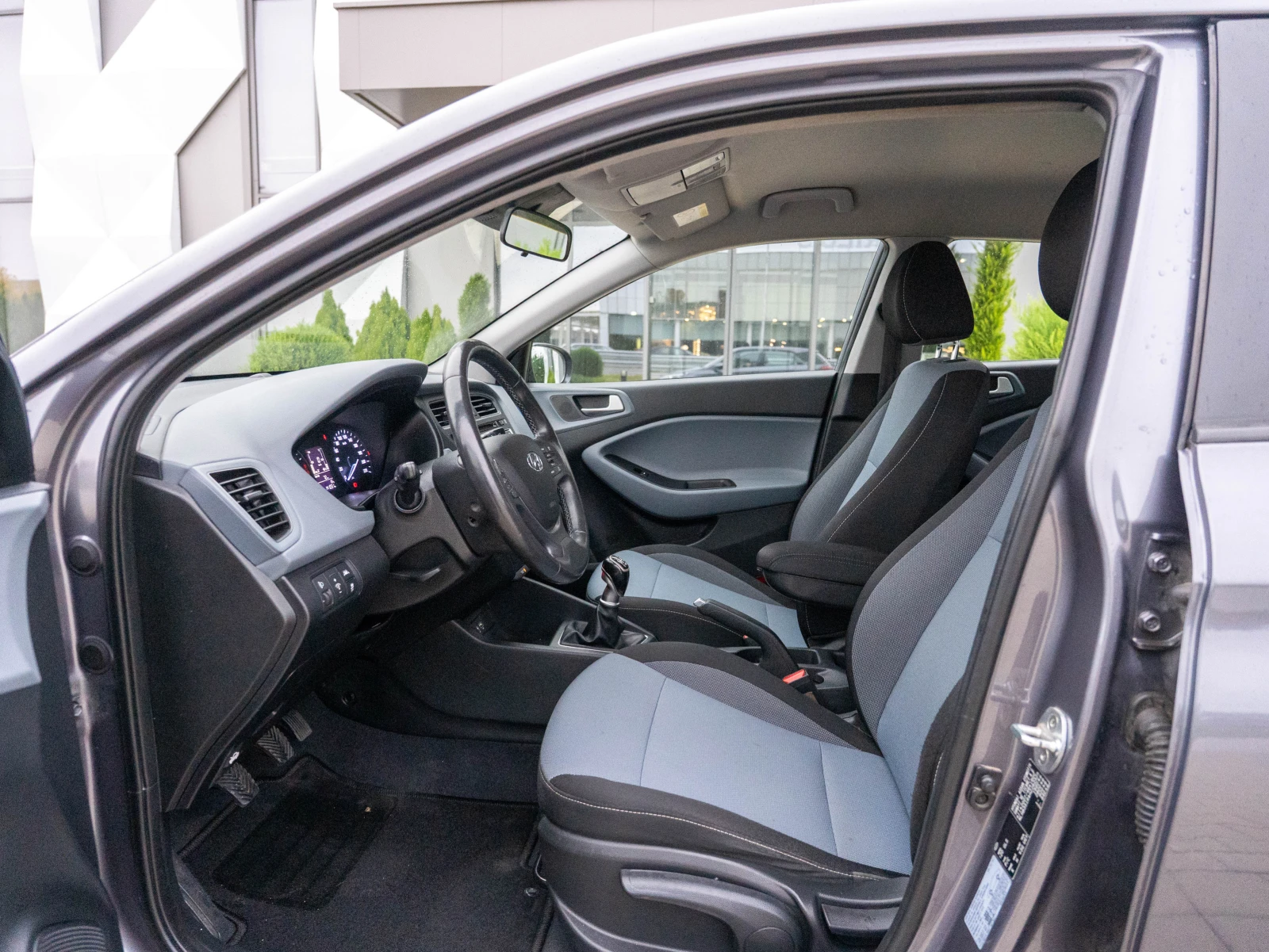 Hyundai I20 1.4 CRDI 90 к.с. Lane Assist  Facelift - изображение 8