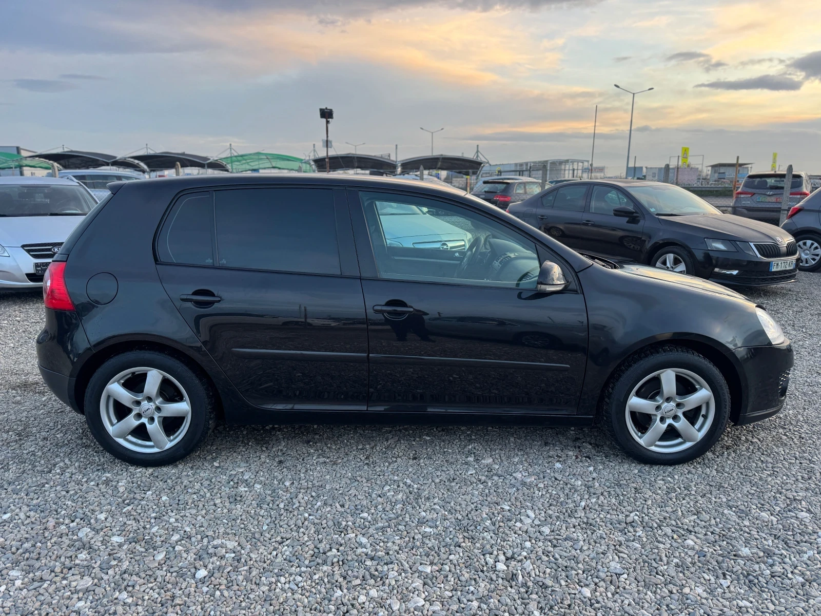 VW Golf GT-line 1.9 TDI 105hp 6    | Mobile.bg   7