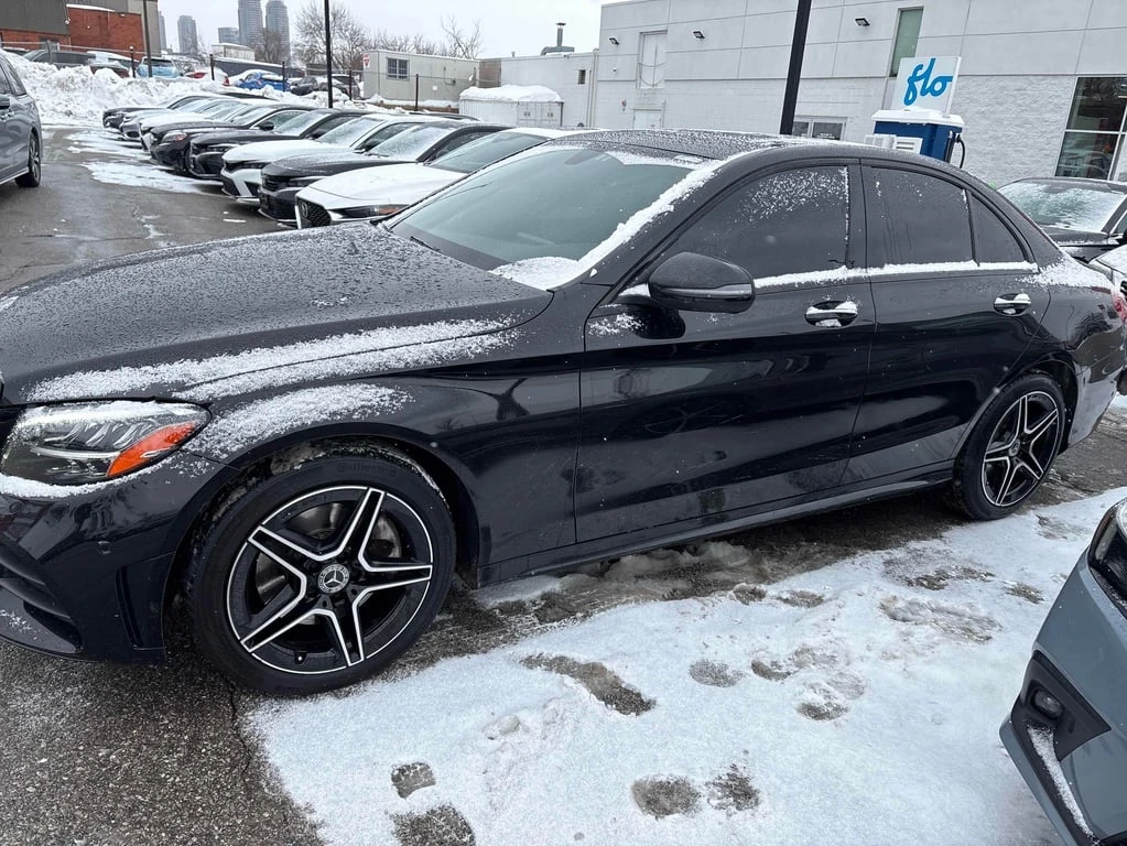 Mercedes-Benz C 300 AWD (4MATIC) * CARFAX * ВИДЕО НА МОТОРА - изображение 2